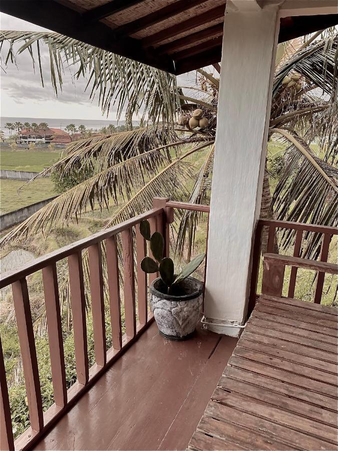 Dikaloha Surfschool And Stay Airsatang Ngoại thất bức ảnh