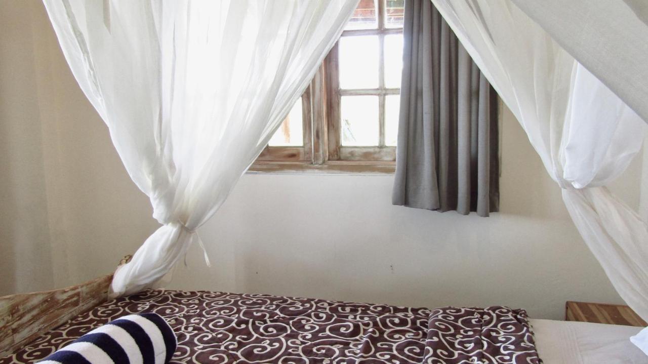 Dikaloha Surfschool And Stay Airsatang Ngoại thất bức ảnh