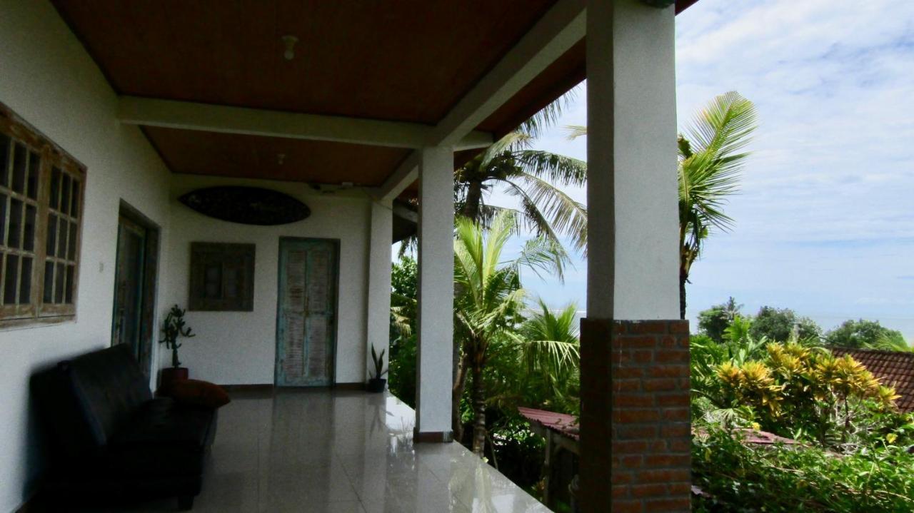 Dikaloha Surfschool And Stay Airsatang Ngoại thất bức ảnh