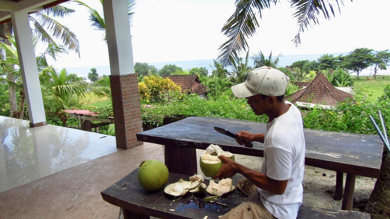 Dikaloha Surfschool And Stay Airsatang Ngoại thất bức ảnh