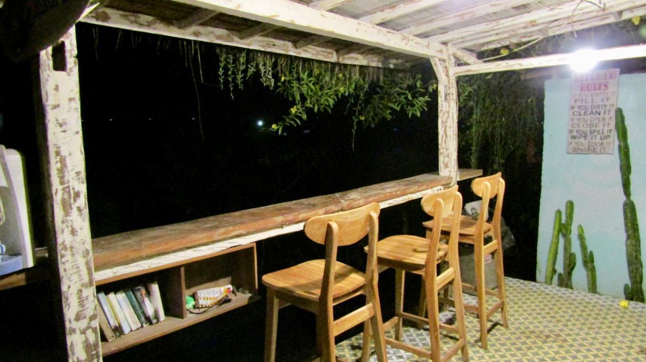 Dikaloha Surfschool And Stay Airsatang Ngoại thất bức ảnh