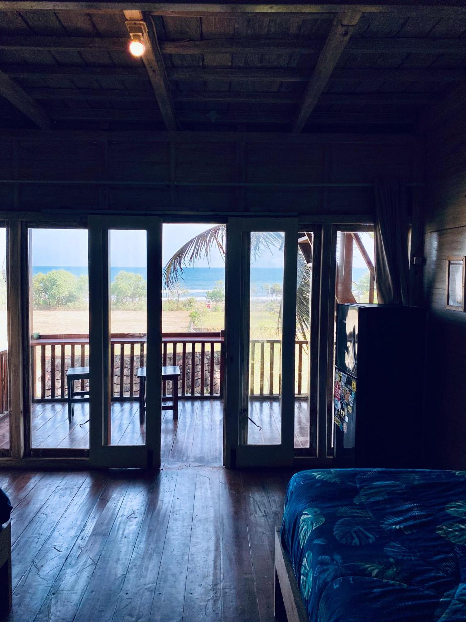 Dikaloha Surfschool And Stay Airsatang Ngoại thất bức ảnh