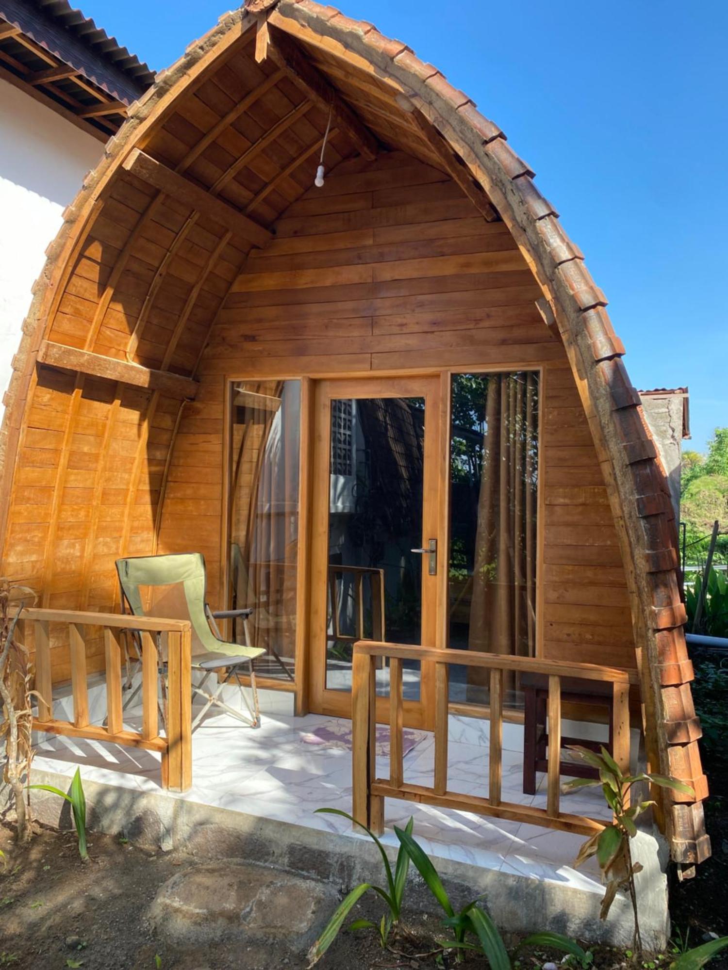 Dikaloha Surfschool And Stay Airsatang Ngoại thất bức ảnh